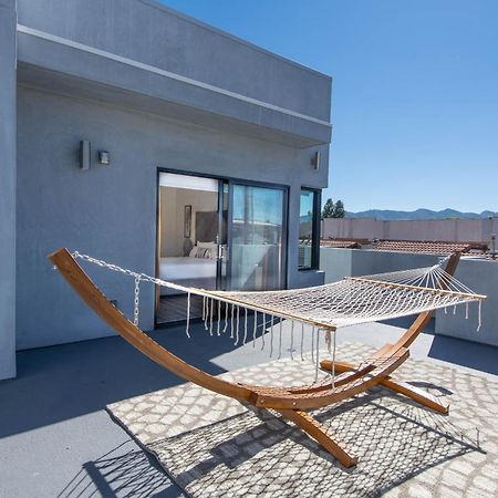 Regency Modern Apartments Glendale Dış mekan fotoğraf