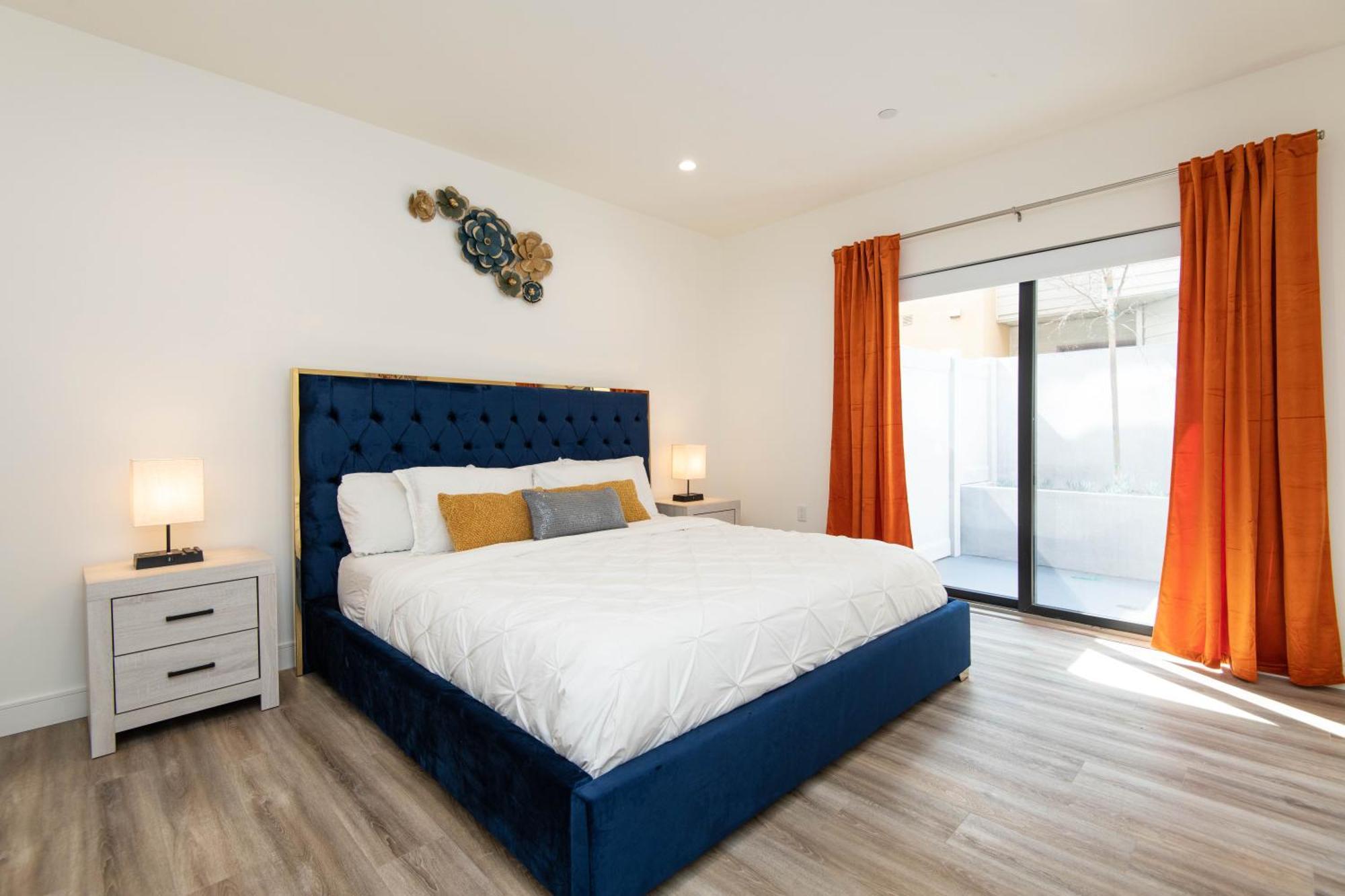 Regency Modern Apartments Glendale Dış mekan fotoğraf