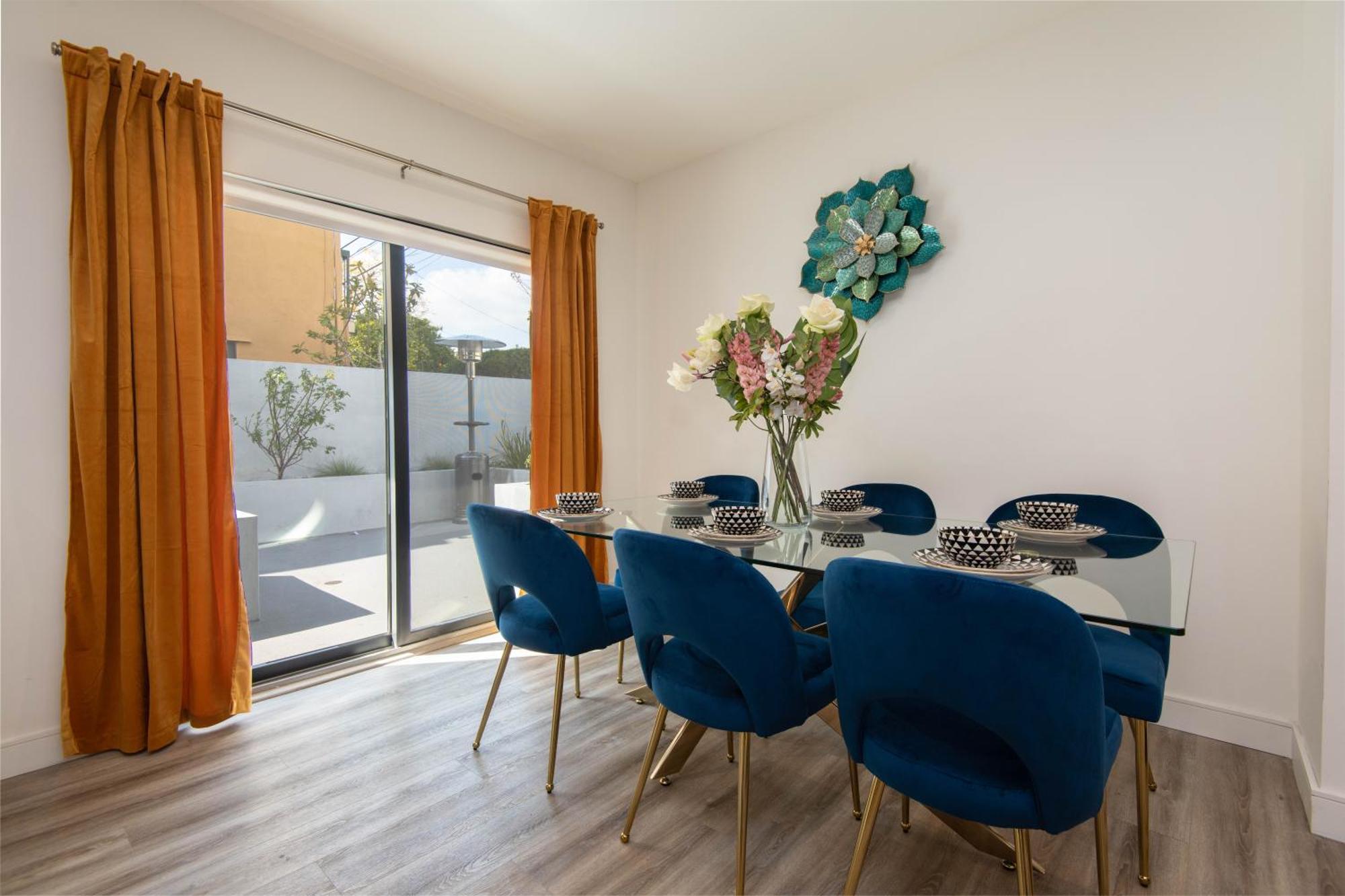 Regency Modern Apartments Glendale Dış mekan fotoğraf