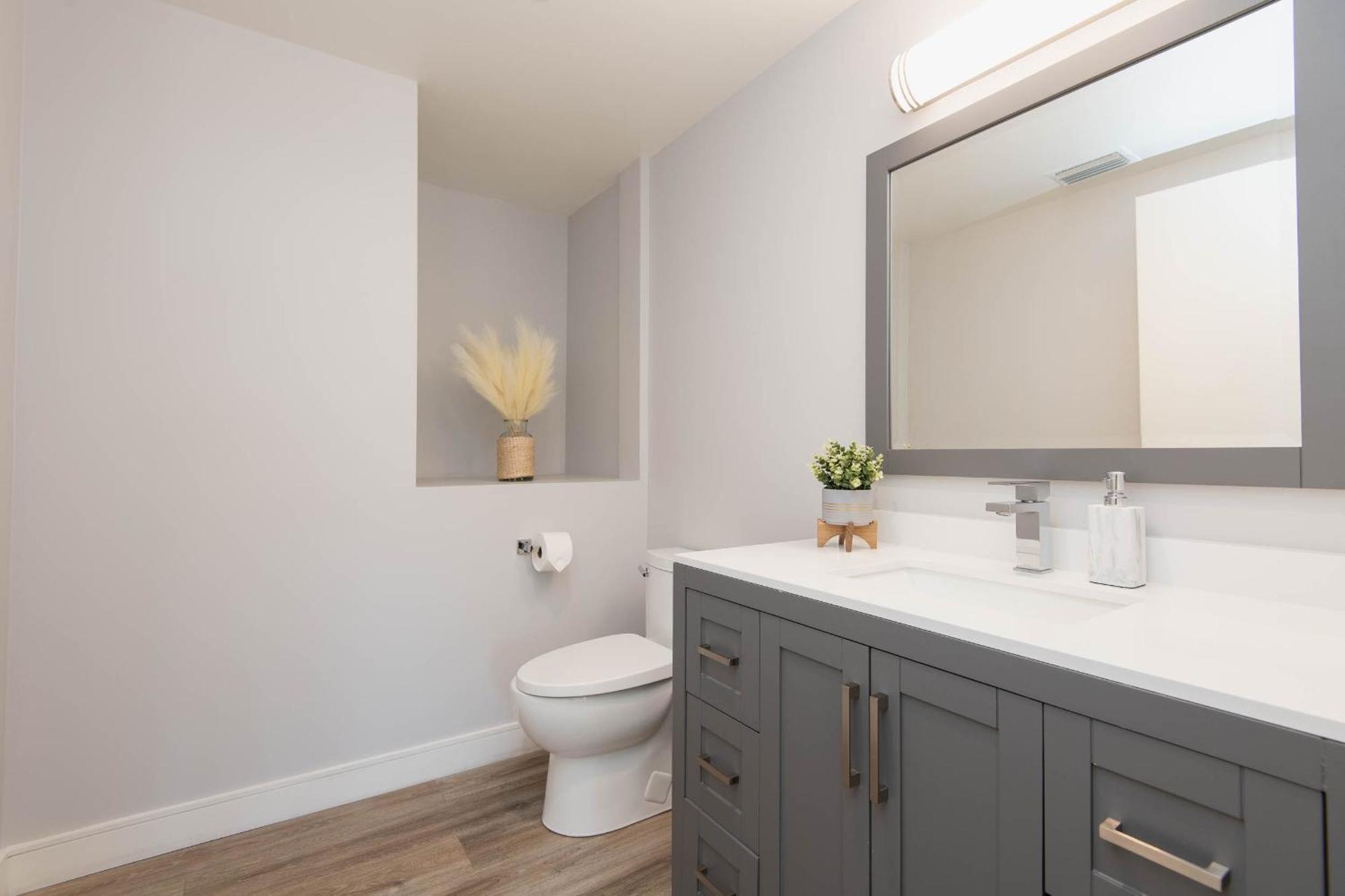 Regency Modern Apartments Glendale Dış mekan fotoğraf